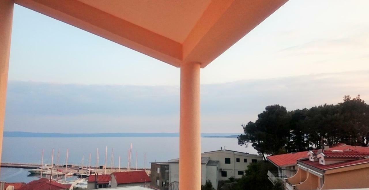 Apartments Mia Baška Voda Exteriör bild